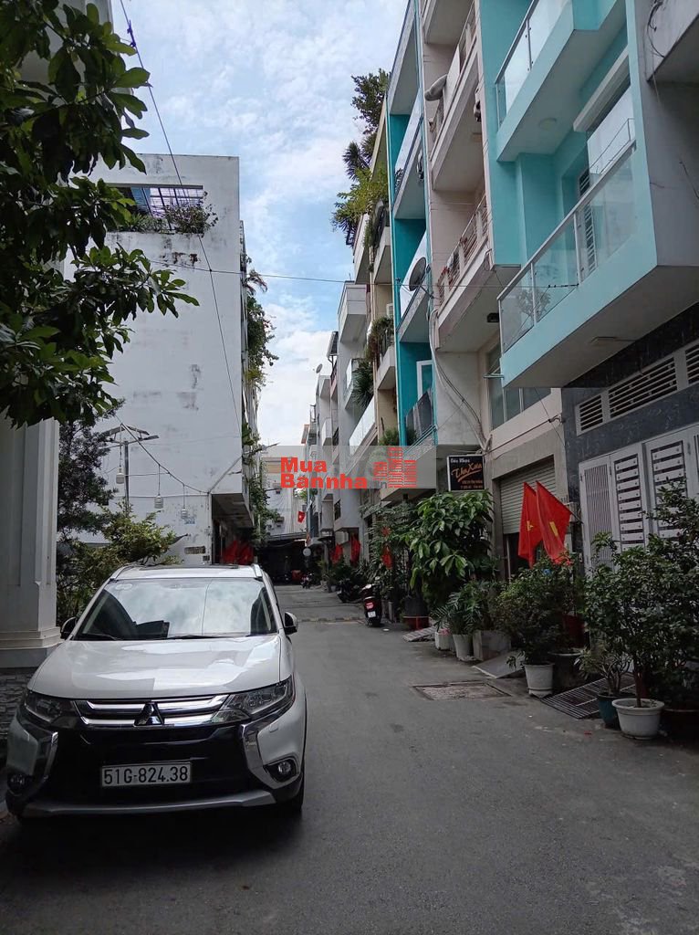 ĐỐI DIỆN AEON MALL TÂN PHÚ, HẺM 9M , DT: 4 X15M , 4 LẦU, GIÁ : 12,5 TỶ