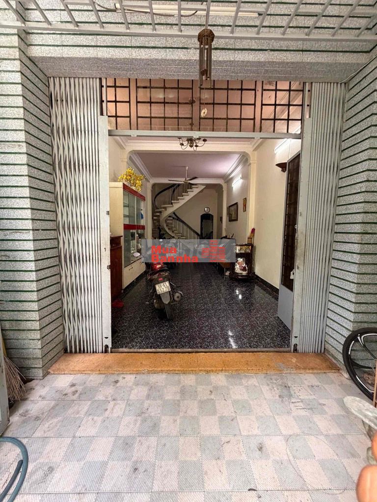 🏡 Bán Nhà Mặt Tiền Đường Lớn – Vị Trí Đẹp, Kinh Doanh Tốt – 3 Tấm Đúc