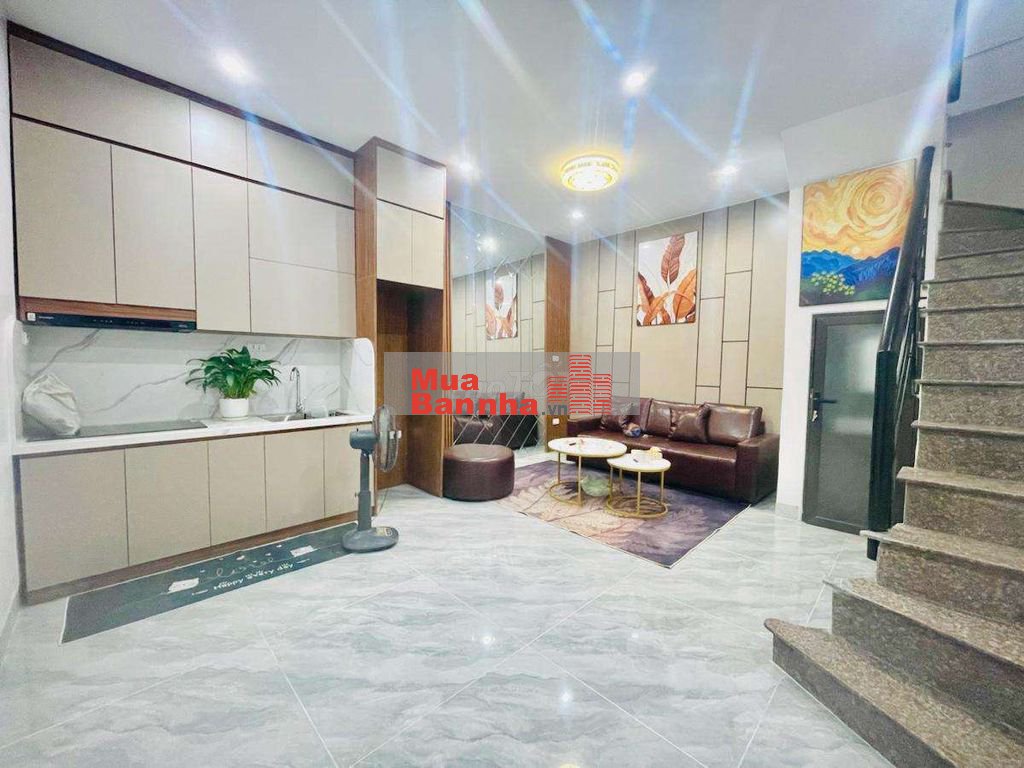 Nhà mới Văn Hương, Đống Đa – 30m² x 4 tầng – 5PN – 5,9 tỷ