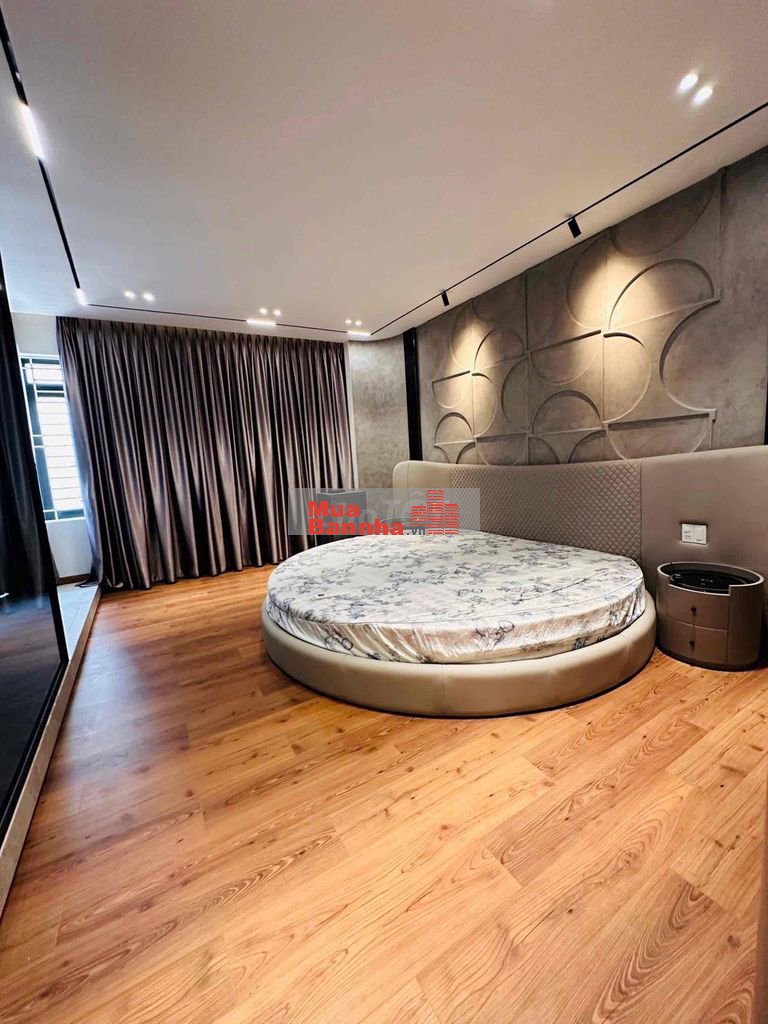 Biệt thự tuyệt đẹp Lê Quang Định 6.2 x 22m 6 lầu đang cho thuê 48tr/th