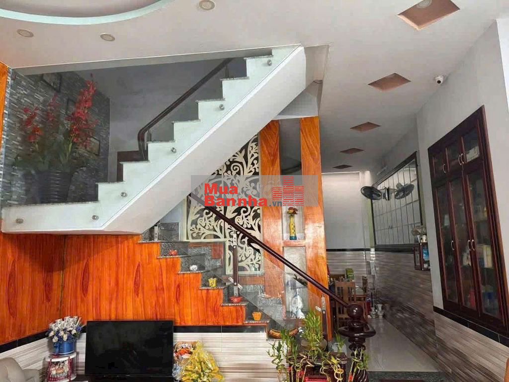 Nhà phố an sinh trong khu vip nhất Bà Điểm