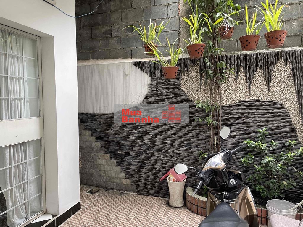 Chính chủ bán nhà riêng diện tích 86,8m² trong hẽm đường Nơ Trang Lon