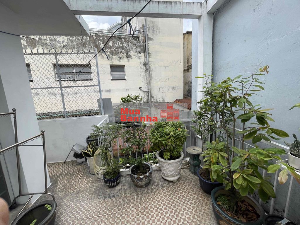Chính chủ bán nhà riêng diện tích 86,8m² trong hẽm đường Nơ Trang Lon