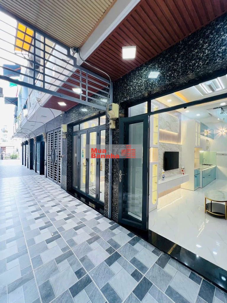 chính chủ bán nhà 2 lầu hẻm xe hơi đường chuyên dùng chính