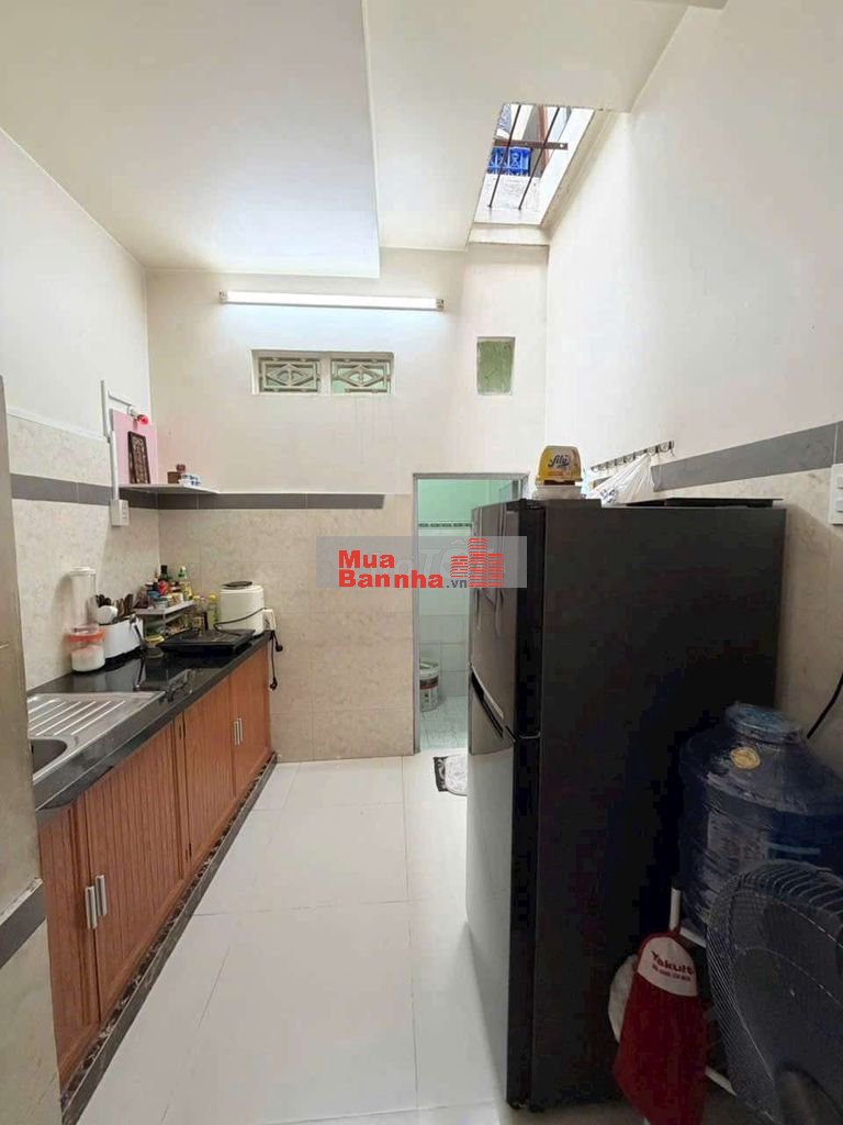 Nhà nở hậu 6.6m x 6.65m trệt lầu hẻm 4m đường Thạch Lam