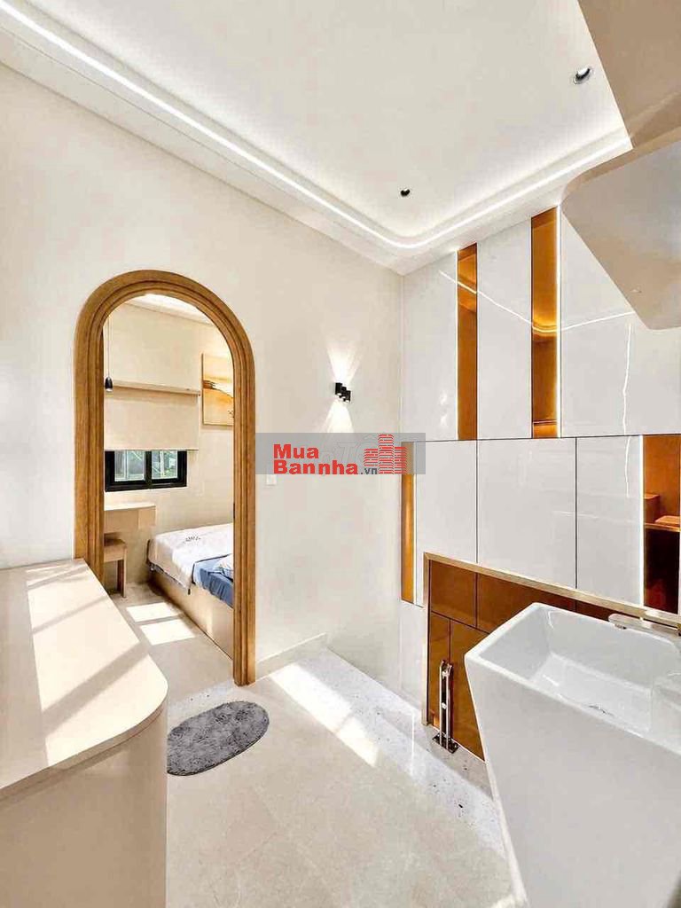 bán nhà Phan Xích Long, Nhiêu Tứ, Xe hơi đỗ cửa, 3PN, Giá: 5 tỷ 95