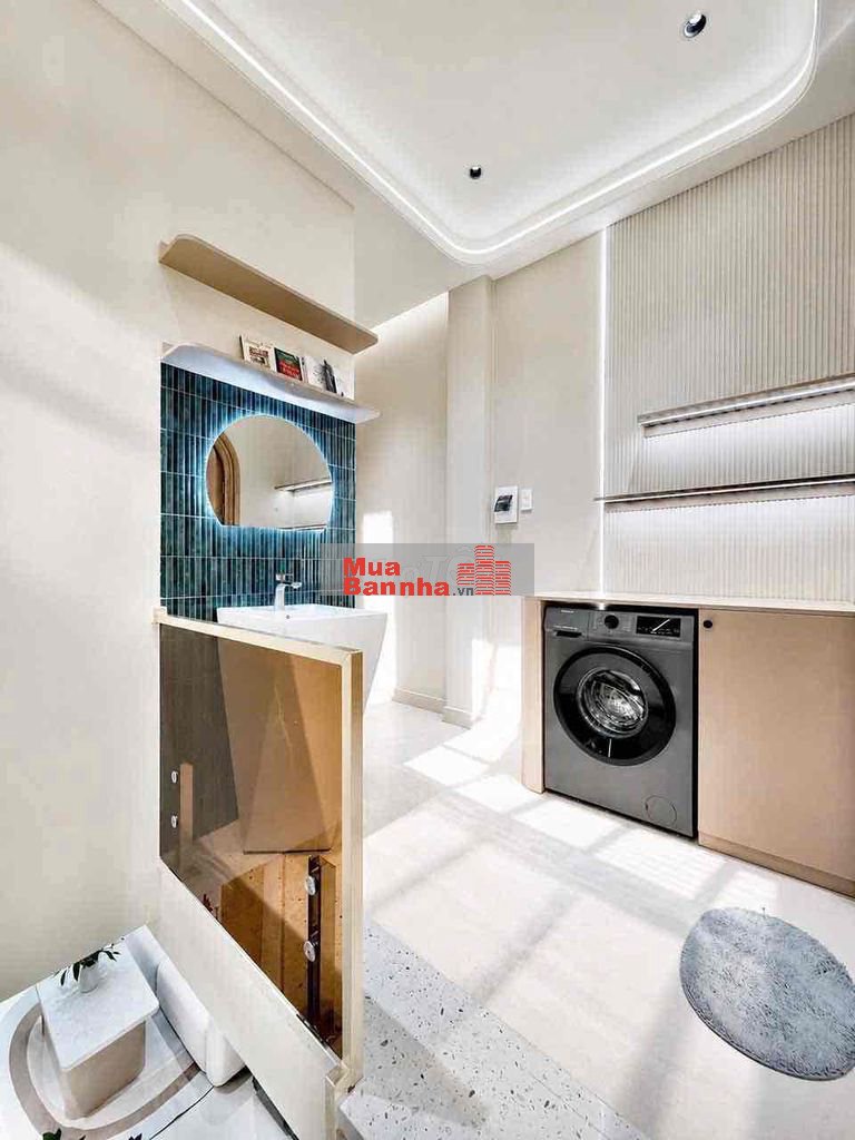 bán nhà Phan Xích Long, Nhiêu Tứ, Xe hơi đỗ cửa, 3PN, Giá: 5 tỷ 95