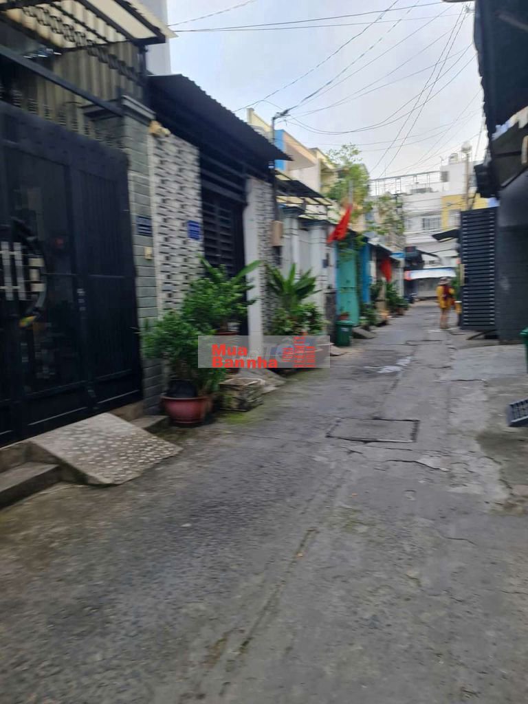 nhà ngay khu vực hương lộ 2 kế bên bệnh viện Bình Tân dt 4×8 Giá 2ty9