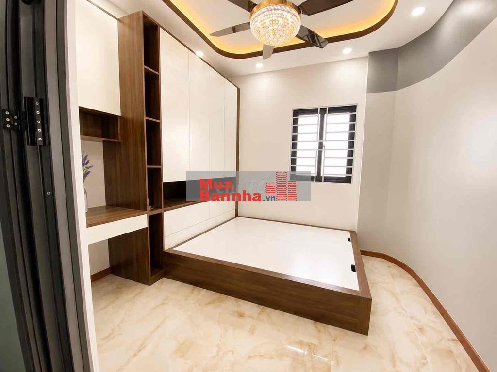 HXH CÁCH MẠNG THÁNG 8, QUẬN 10 - 44M2 - 5 TẦNG - NHÀ XÂY MỚI