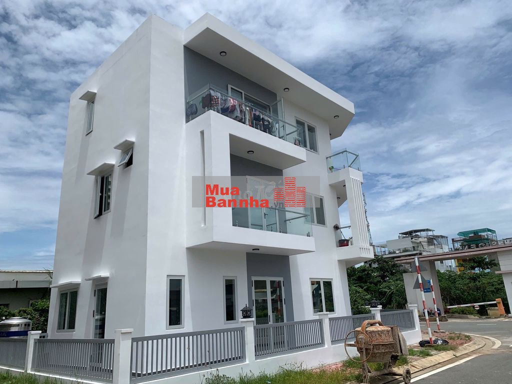 Bán nhà Biệt thự mặt phố Lô Góc KDC Khang An vị trí đẹp nhất khu.