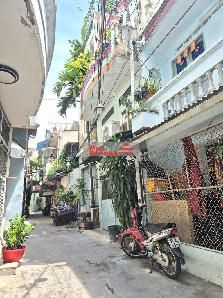 Cần Bán nhà 2 lầu chính chủ gần Đầm sen 5 dài 10