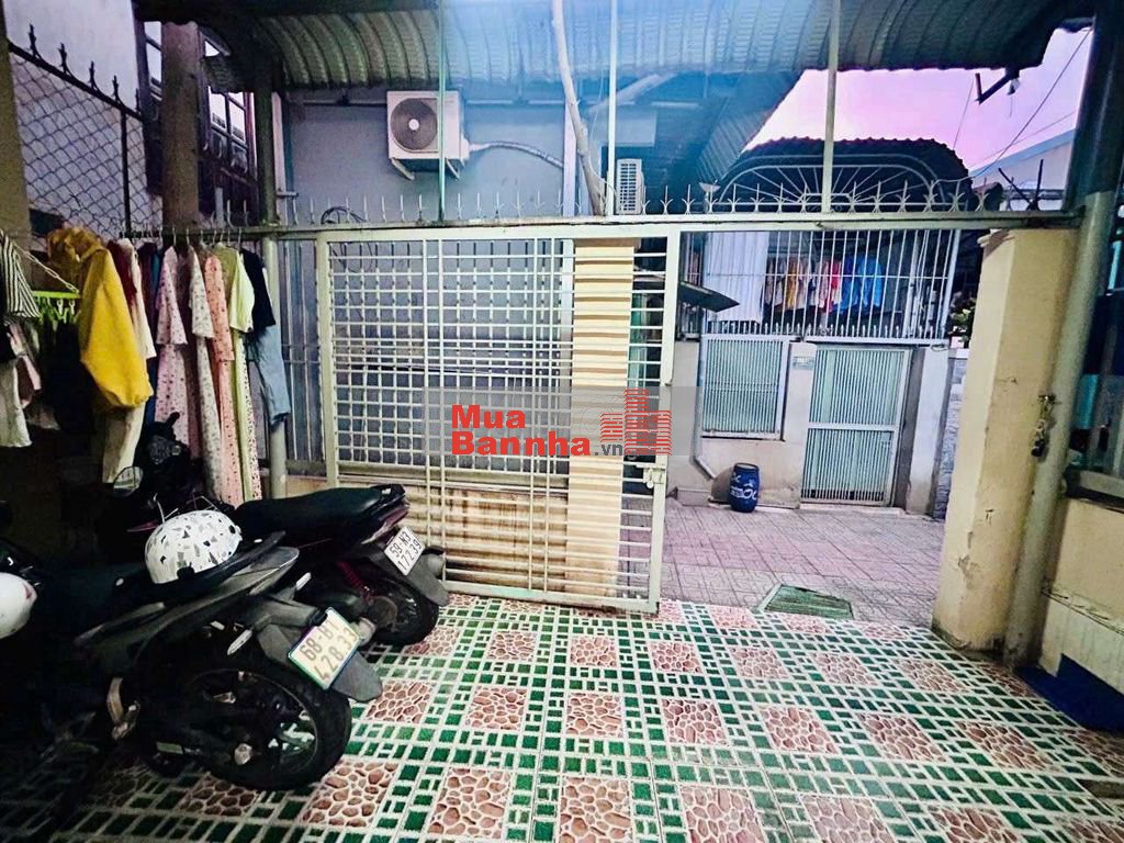 bán nhà  dt 60m2 gần  kcn sóng thần