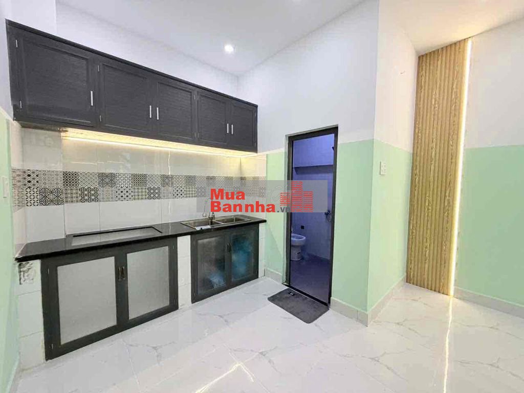 SỊN SÒ 4x10 - HẺM 7M NHỰA - Ô TÔ VÀO NHÀ - 2 TẦNG ĐÚC