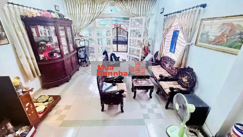 492m2(11.7x40)GẤP BÁN chdv 6 tầng THANG MÁY dòng tiền 150tr/tháng HXT