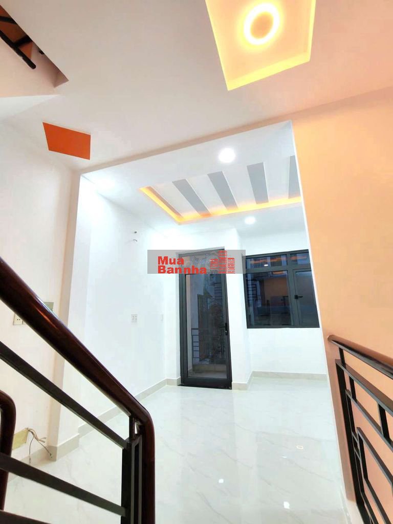 Bán nhà hẻm xe hơi 1 trệt 2 Lầu. Sân thượng giá chỉ 4.25 tỷ
