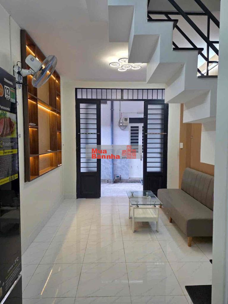 NHà Mới Vào ở liền 1 lầu Tặng Nội thất đường Lê văn Lương