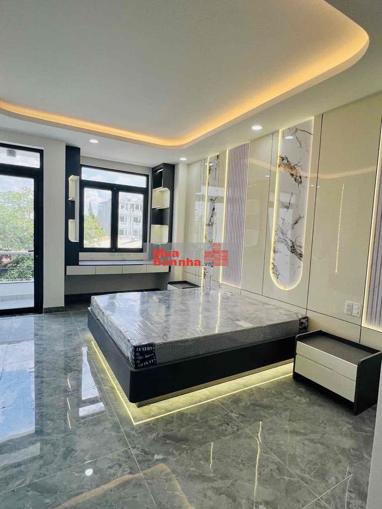 Chủ giảm sâu 1 tỷ siêu phẩm 5 Tầng, Thạnh Lộc 14 sát đường Vườn Lài,