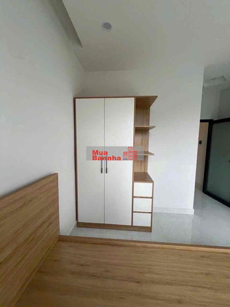 Chỉ 2,3 tỷ Nhà 3 Tầng sổ hồng riêng 1 sẹc Man Thiện Nhanh tay mới kịp