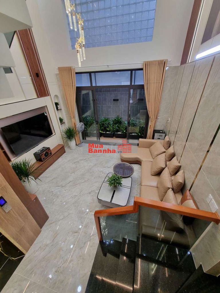 Bán Nhà full Nội Thất Tân Hòa Đông: 5mx16m 1 lửng 3 lầu, có thang máy
