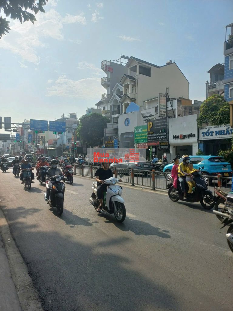 CHỦ GỬI❌️Bán nhà mặt tiền Phan Văn Trị Gò Vấp 90m2 Có thang Máy 21 tỷ