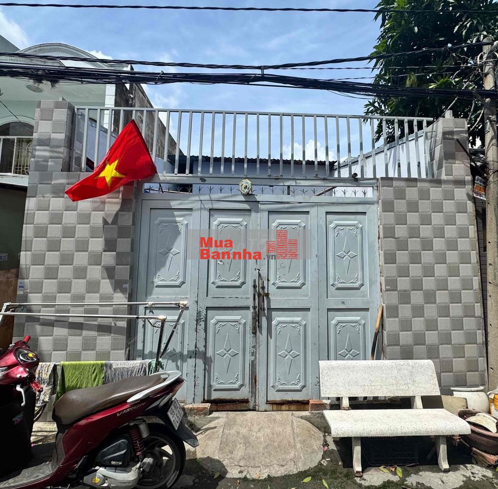 Nhà đường 11 (hẻm 84), hẻm thông xe hơi tránh nhau. Trường Thọ TĐ