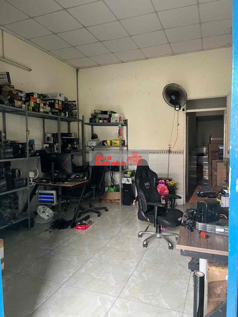 1/ khu phố 5 phường đông hưng thuận. DT: 4 x 15.5m