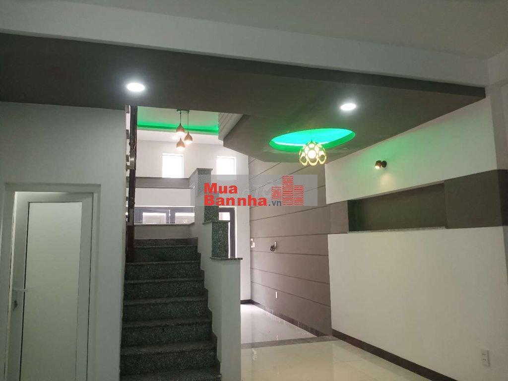 BÁN NHÀ XÂY MỚI TRÊN ĐẤT THỔ CƯ