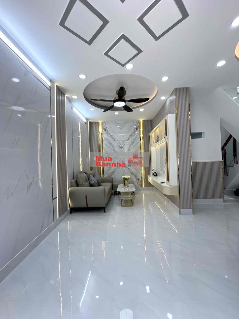 Bán Nhà hẻm ô tô VF3 đậu cửa hẻm 2266 Huỳnh Tấn Phát DT:6x6m 2Tầng 3pn