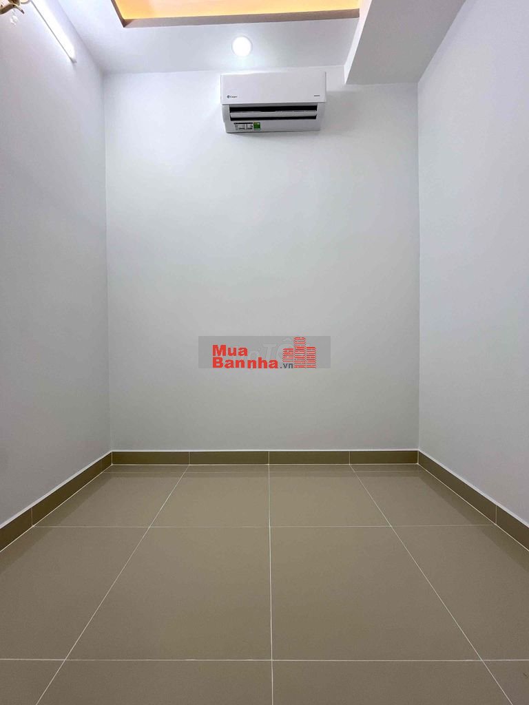 Bán Nhà hẻm ô tô VF3 đậu cửa hẻm 2266 Huỳnh Tấn Phát DT:6x6m 2Tầng 3pn