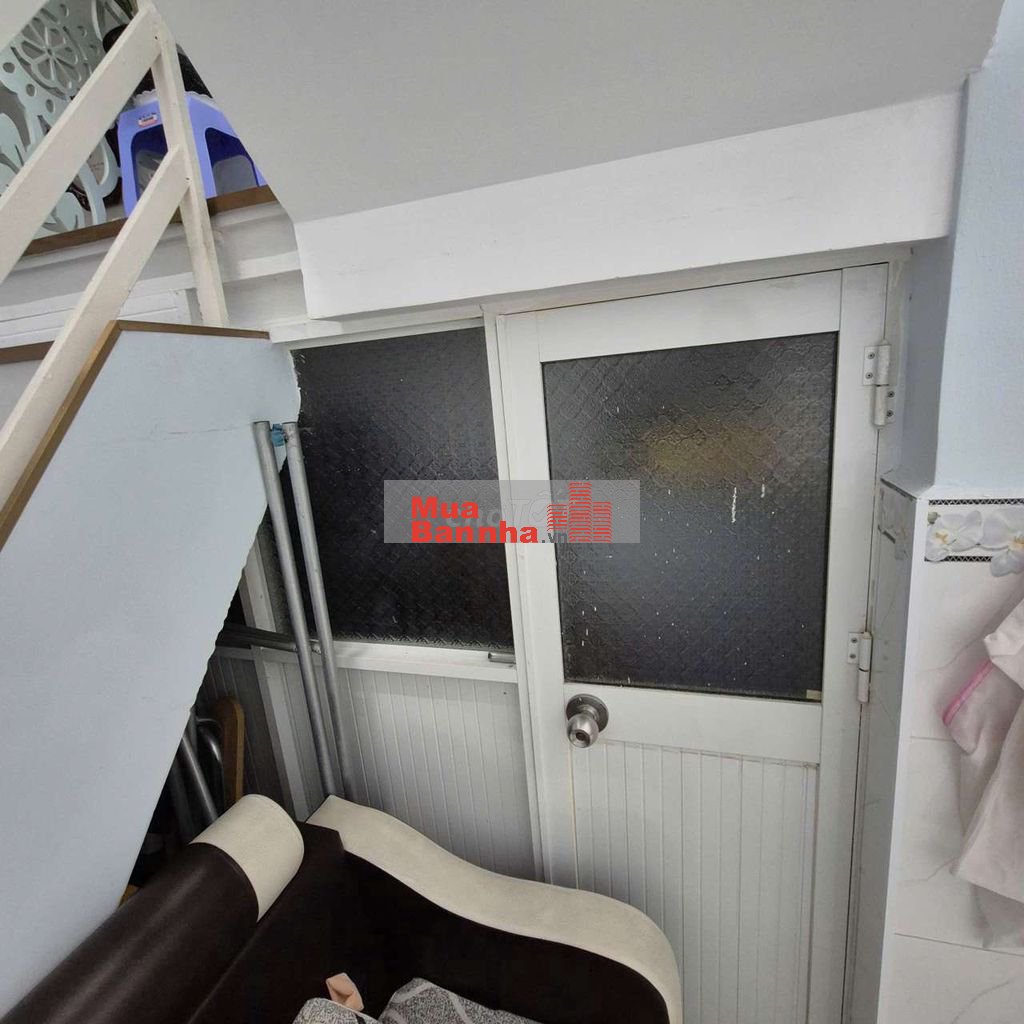 nhà đẹp hẻm rộng cách mặt tiền phạm thế hiển 20m P4,Q8