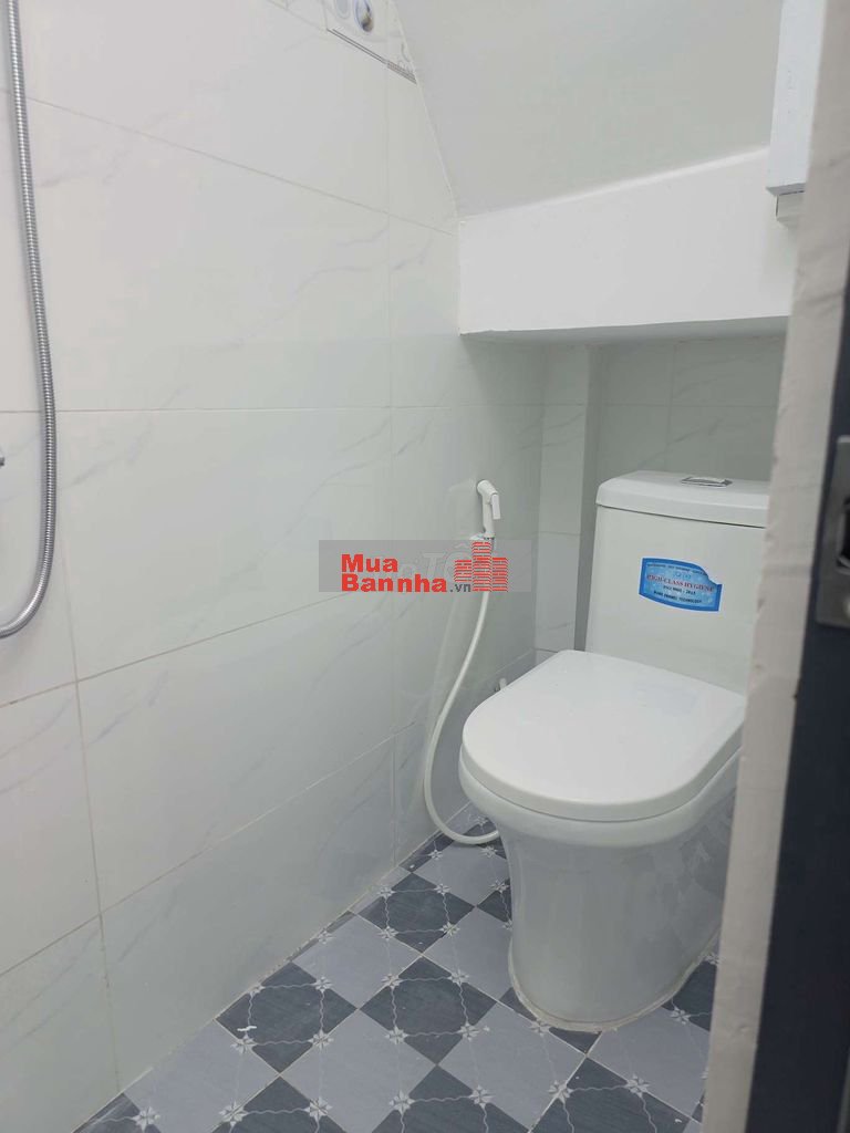 BÁN 2 CĂN LIỀN KỀ SỔ HỒNG RIÊNG GIÁ CHỈ 7 TỶ750 HẺM XE HƠI 3 LẦU 2PN