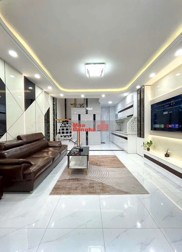 Bán Nhà 5 Tầng Xây Mới gần Phạm Văn Đồng giá 6 tỷ 200