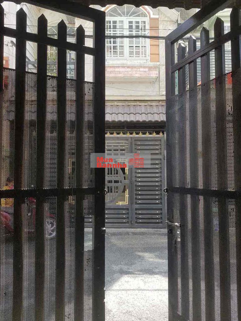 Nhà 3 tầng đường THẠNH LỘC 17 phường THẠNH LỘC Q12, Dt 60m2 Hẻm 6m