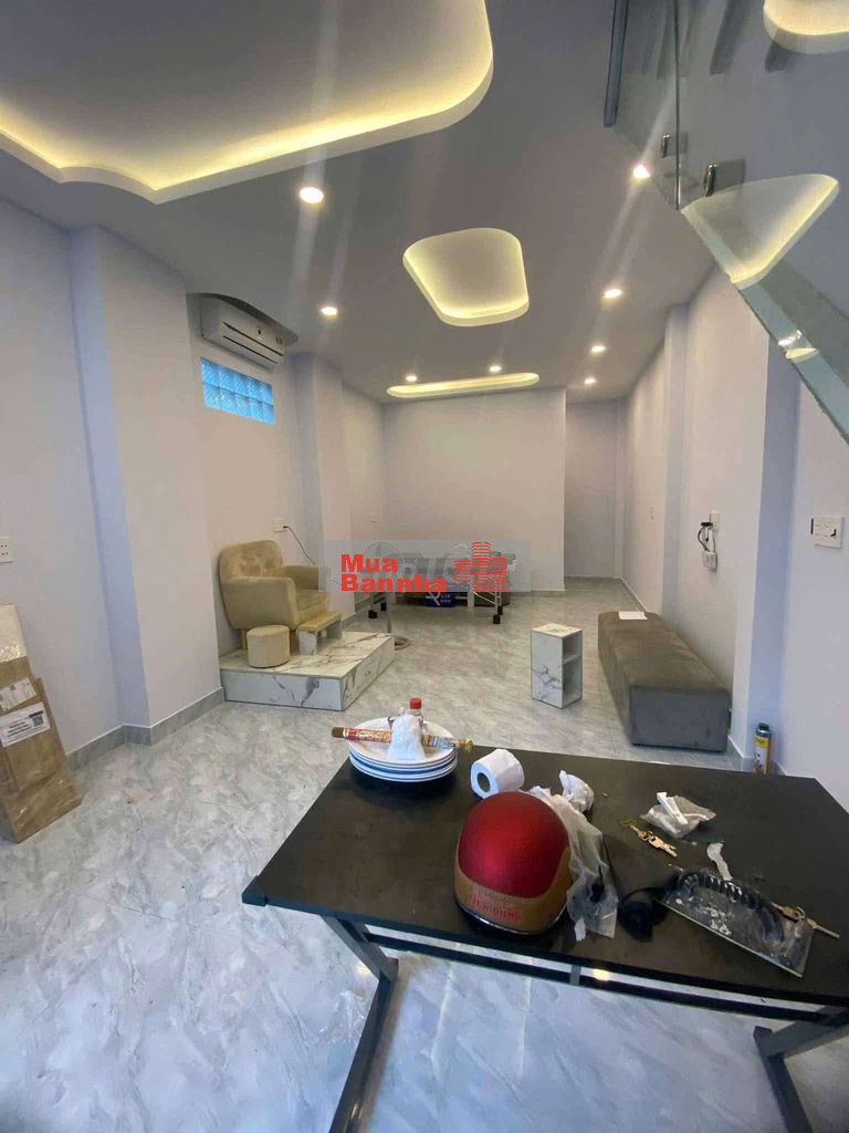 Giá tốt Nhà Phố 4m x 15m. 3 Tầng 1/ Nguyễn Thị Kiểu. Ngay ST Metro