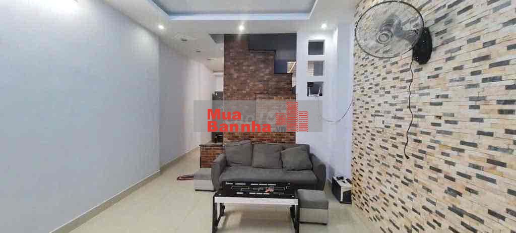 7.5 Tỷ giảm về 6.7 Tỷ - Bán nhanh nhà 2 tầng 48m2 - Ngay Ga Văn Thánh
