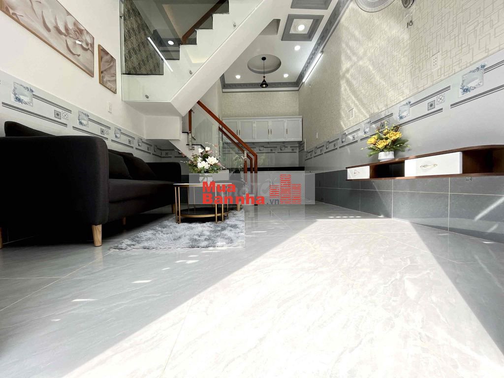 Bán nhà mới xây lầu đúc hẻm 2174 Huỳnh Tấn Phát DT:3,2x7m 2Tầng 2pn
