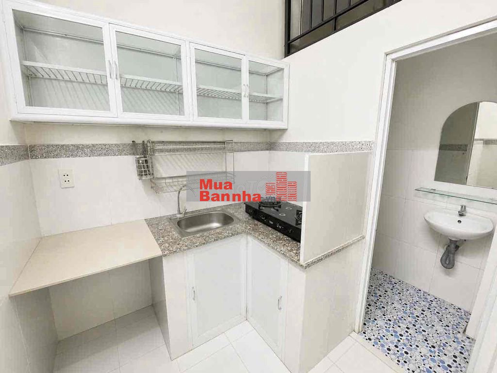 Bán nhà tx52 ngay trường học tô ngọc vân đúc 2 lầu