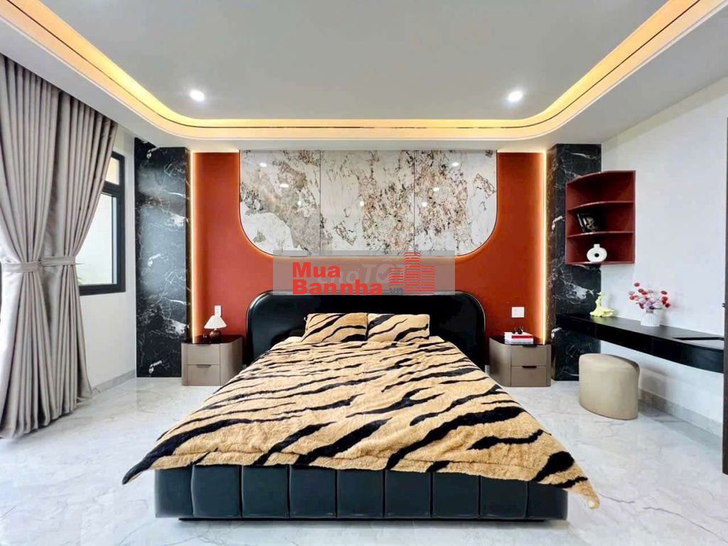 Giảm 500tr, Siêu phẩm Thang máy 4,3x18m Đường 8m Thạnh xuân 25