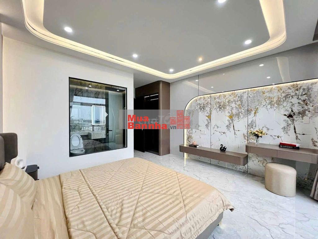 Giảm 500tr, Siêu phẩm Thang máy 4,3x18m Đường 8m Thạnh xuân 25