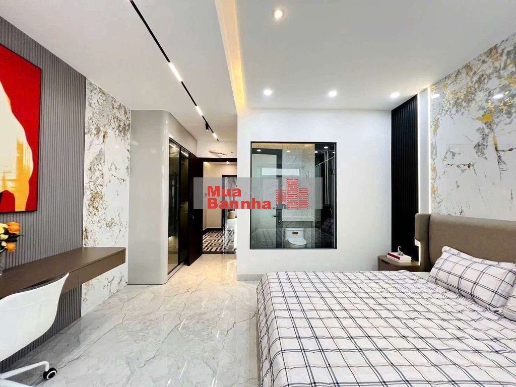 Giảm 500tr, Siêu phẩm Thang máy 4,3x18m Đường 8m Thạnh xuân 25