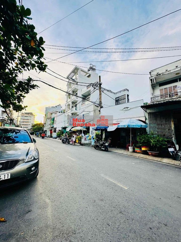 MTKD ngay Âu Cơ, chưa 125tr/m2, còn thương lượng