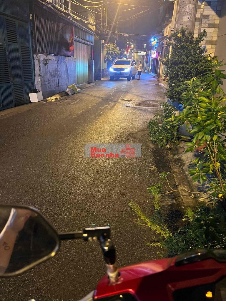 MTKD ngay Âu Cơ, chưa 125tr/m2, còn thương lượng
