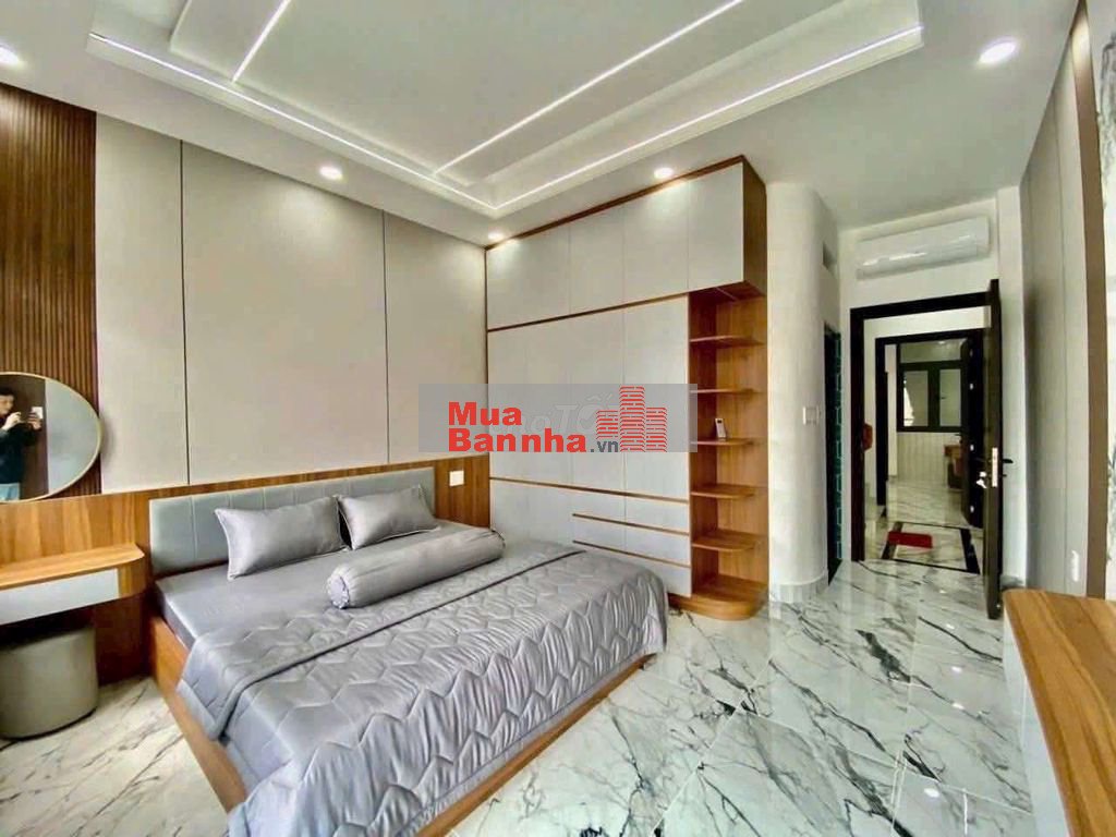 Nhà phố 4x14m 1lững 3 lầu đường 8m thông gần công viên Tân thới hiệp21