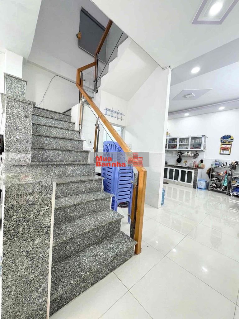 Nhà gần Ngã Tư Bốn Xã, hẻm 6m thông, Bình Tân, 4 Tỷ 3