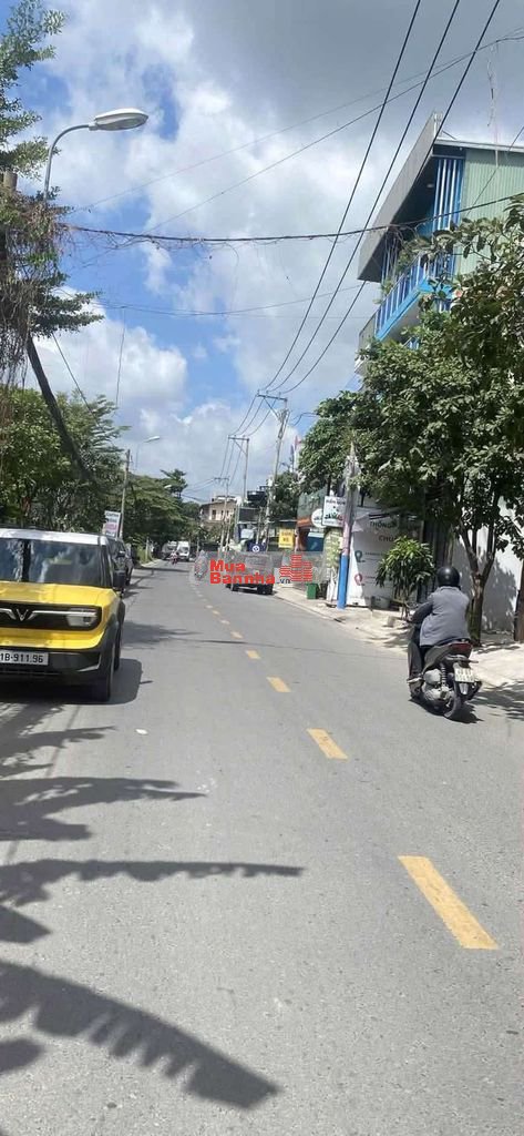 Siêu Phẩm 5 Tầng Có Thang Máy Mặt Tiền Đường Thạnh Lộc 29
