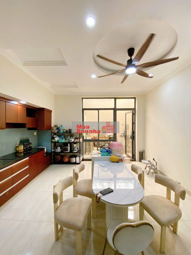 Hạ Sốc 1 Tỷ! Bán Kdc Phú Lợi Q8 110m2 4 Lầu, Đường 12m Chỉ 8.Xx Tỷ