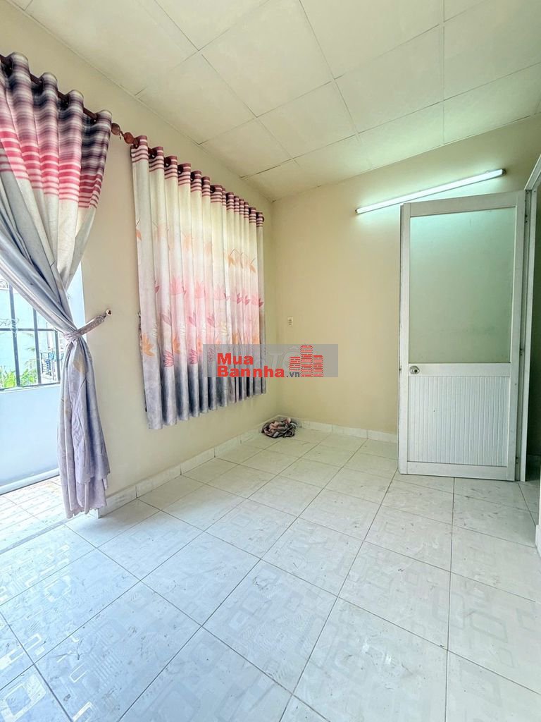 Bán nhà Bình Tân đường Gò Xoài kế Chợ DT 4 X 17m 3L 4PN hẻm ô tô thông