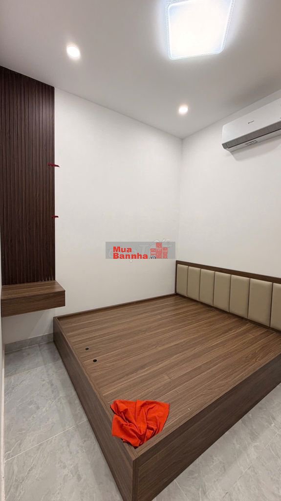 Bán căn nhà full nôi thất 97(5x19,5) tiện ích xung quanh đầy đủ