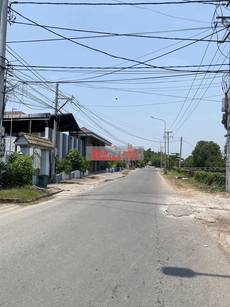 Bán căn nhà full nôi thất 97(5x19,5) tiện ích xung quanh đầy đủ