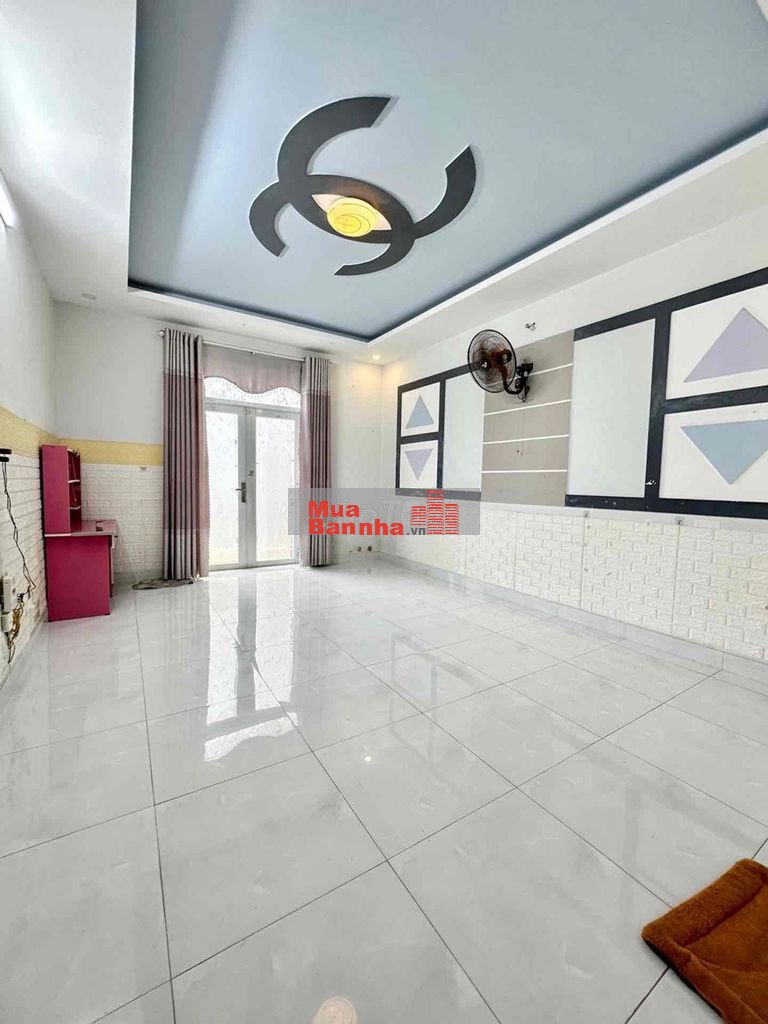 HẺM XE TẢI NÉ NHAU 12 MÉT NGAY BÀ HÔM CHỢ PHÚ LÂM NGANG 5M